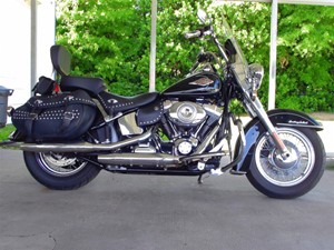 Picture of a 2011 Harley-Davidson Heritage Softail