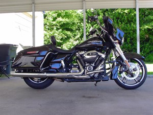 Picture of a 2019 Harley-Davidson Street Glide