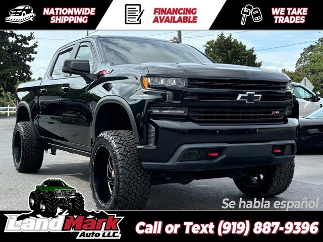 CHEVROLET SILVERADO 1500 LT TRAIL BOSS CREW CAB SB 4WD in Smithfield