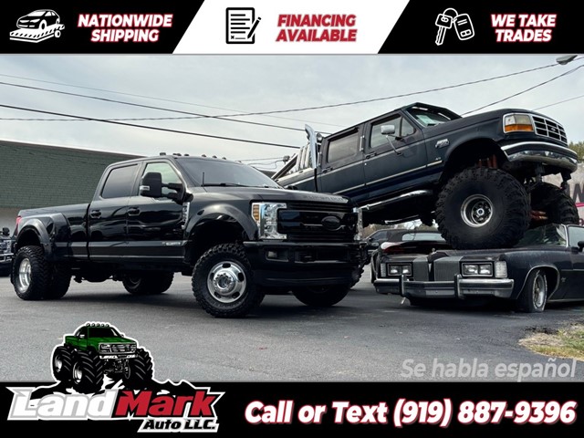 FORD F350 LARIAT CREWCAB LB DRW 4WD in Smithfield