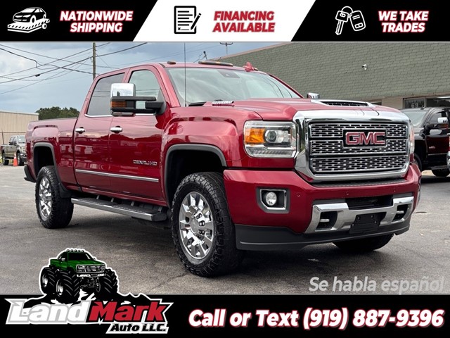 GMC SIERRA 2500 DENALI CREWCAB SB 4WD in Smithfield