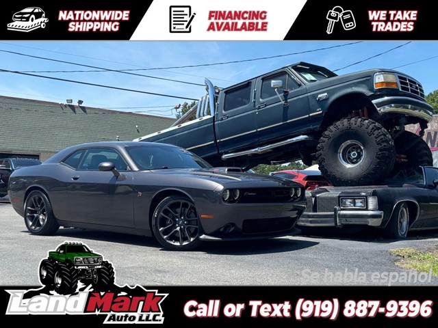 DODGE CHALLENGER R/T SCAT PACK COUPE RWD in Smithfield