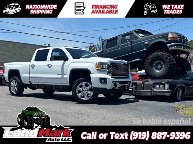 GMC SIERRA 2500 DENALI CREWCAB SB 4WD in Smithfield