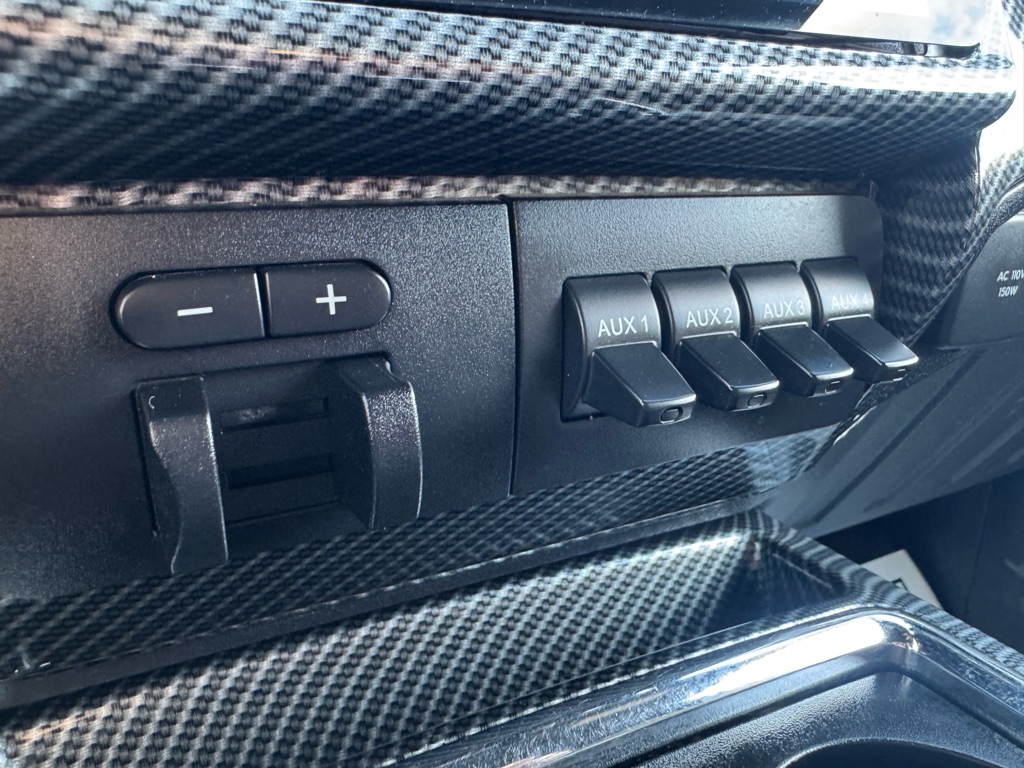 2016 Ford F-250 Lariat photo 33