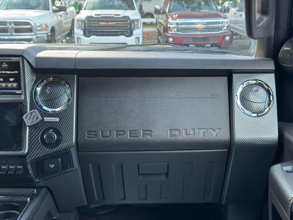 2016 Ford F-250 Lariat photo 37