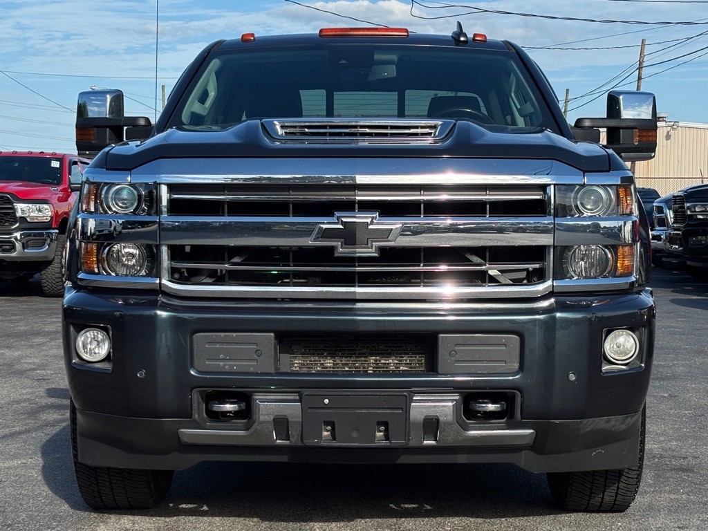 2019 Chevrolet Silverado 2500HD High Country photo 10