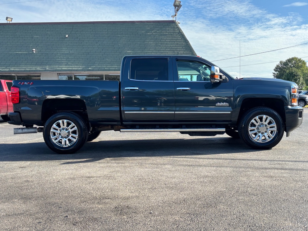 2019 Chevrolet Silverado 2500HD High Country photo 4