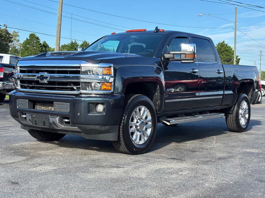 2019 Chevrolet Silverado 2500HD High Country photo 9