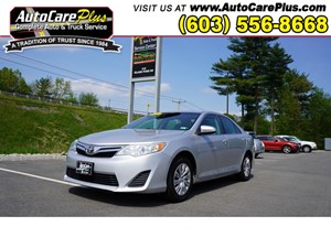 Picture of a 2014 TOYOTA CAMRY LE