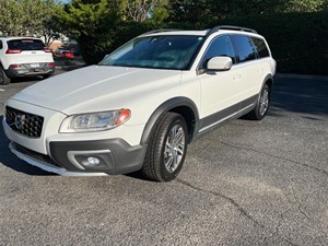 Picture of a 2015 Volvo XC70 2.0 T5 Premier