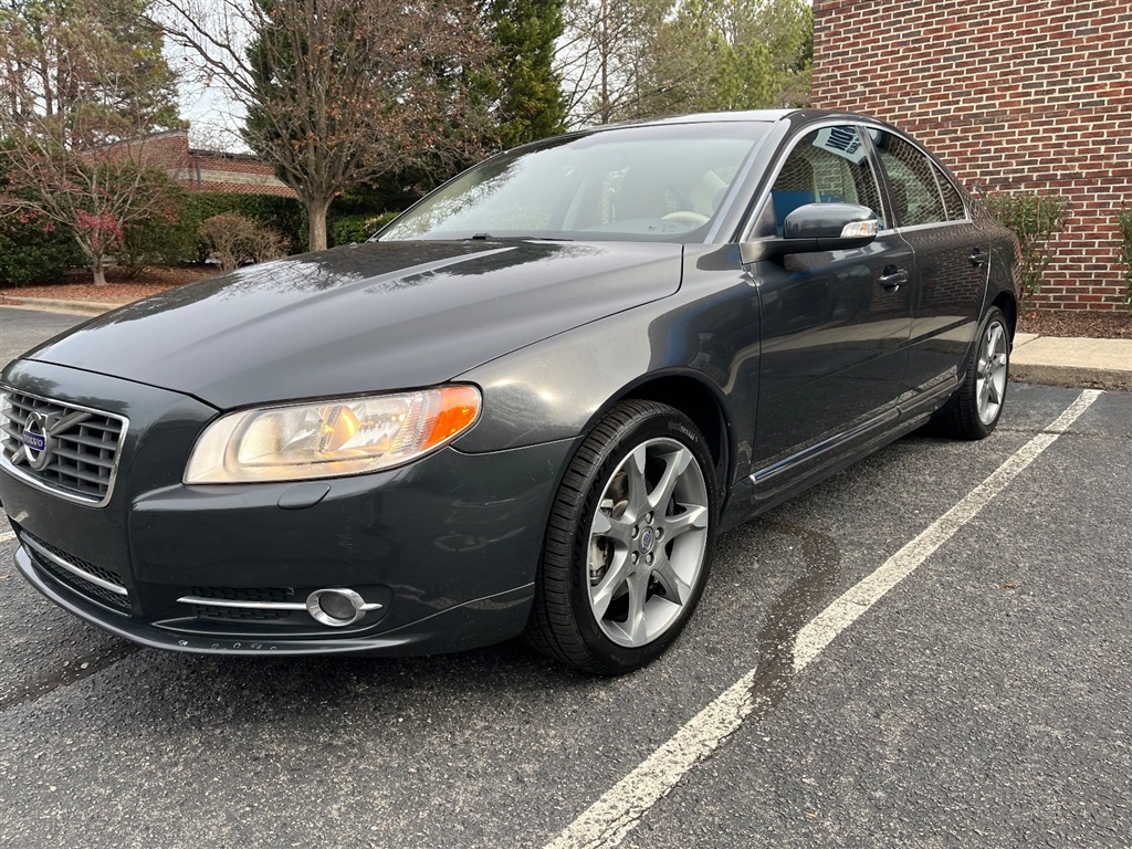 2011 Volvo S80 3.2's photo