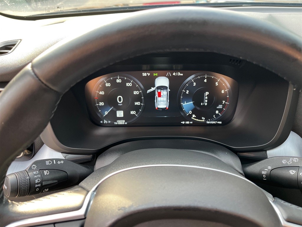 2019 Volvo XC60 Momentum - Photo 9