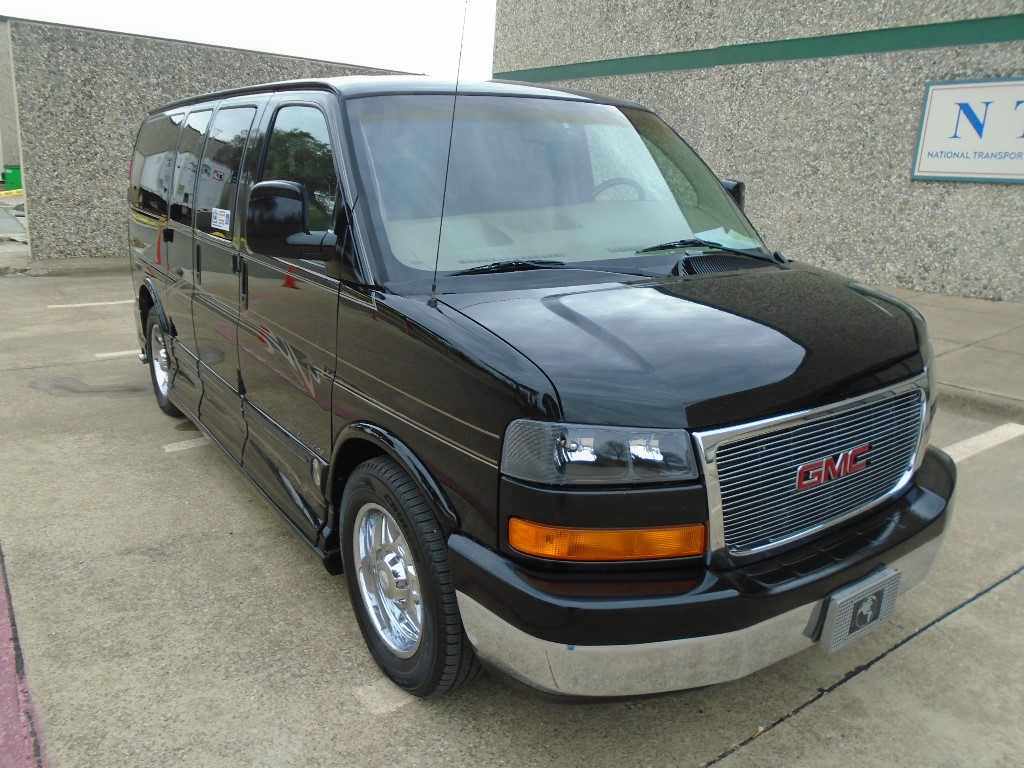 Gmc savana фото