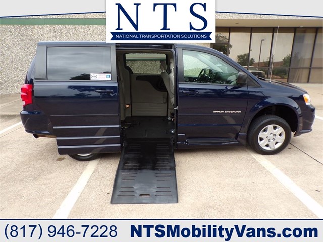 DODGE GRAND CARAVAN SE in Irving