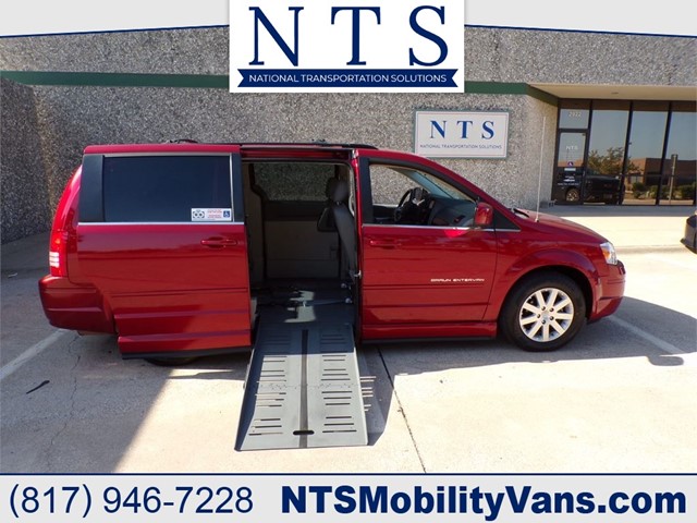 CHRYSLER TOWN & COUNTRY TOURING-L in Irving