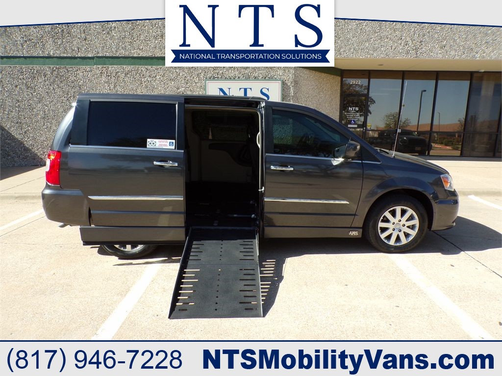 2015 Chrysler Town & Country