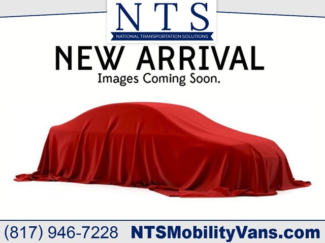 TOYOTA SIENNA LE in Irving