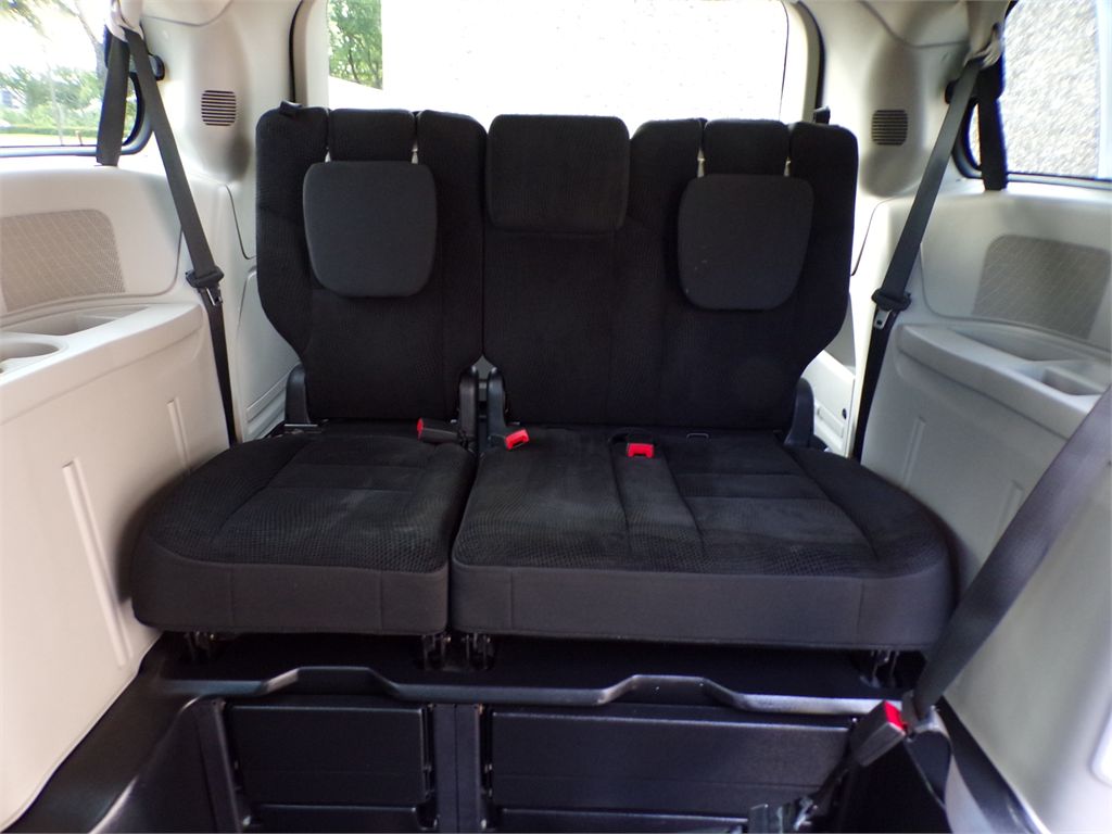 2019 Dodge Grand Caravan SE - Photo 14