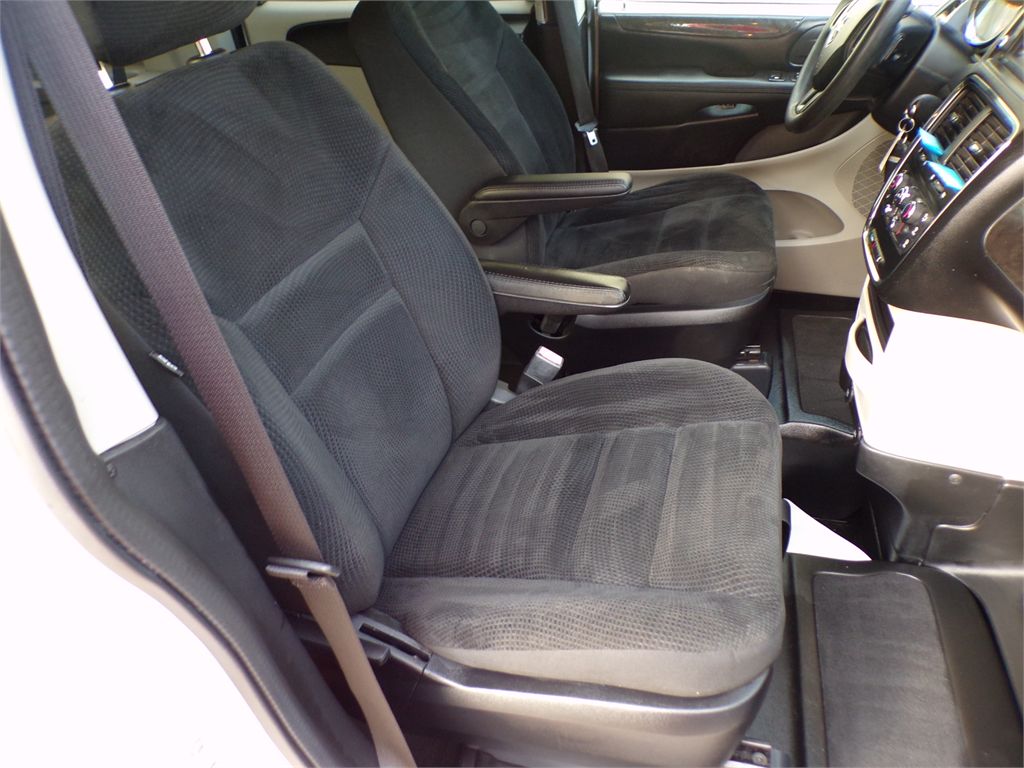 2019 Dodge Grand Caravan SE - Photo 17