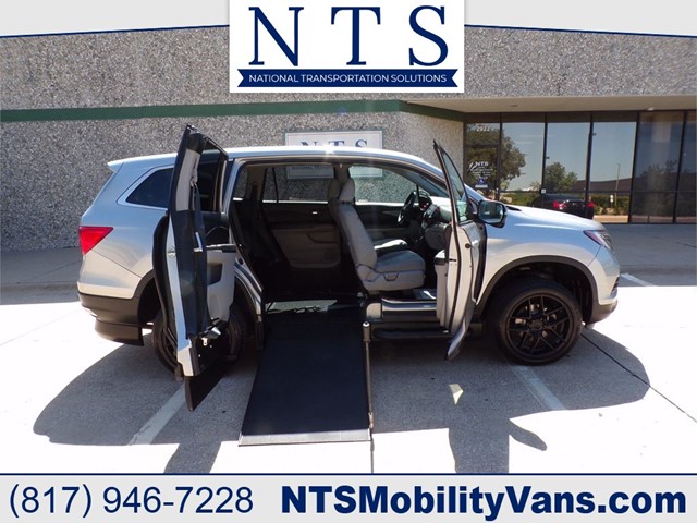HONDA PILOT EX in Irving