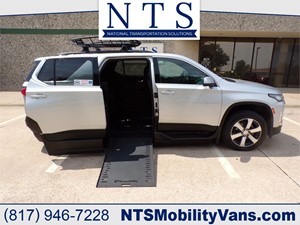 Picture of a 2022 CHEVROLET TRAVERSE LT PREMIUM