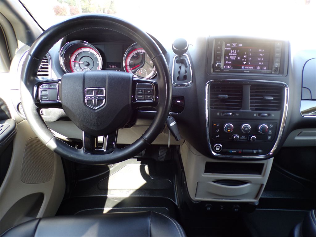 2019 Dodge Grand Caravan SXT - Photo 14