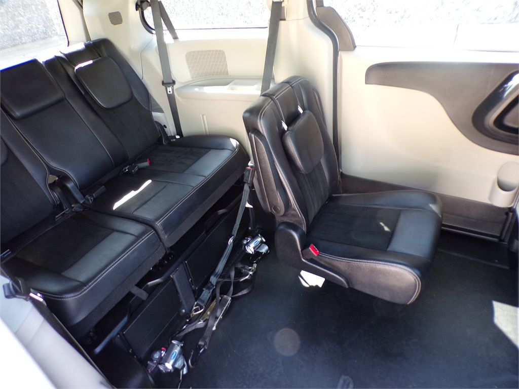 2019 Dodge Grand Caravan SXT - Photo 20