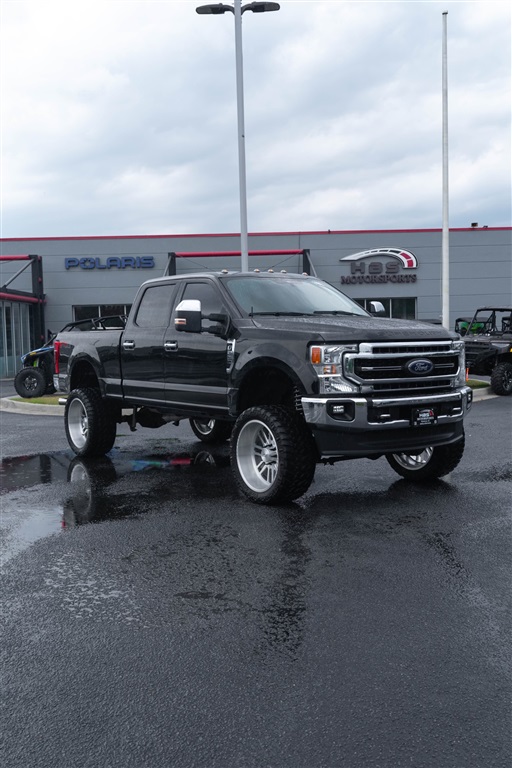 2020 Ford F-250 Super Duty Lariat's photo