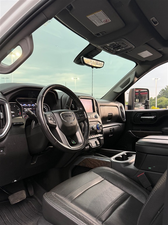 2023 GMC Sierra 2500HD Denali - Photo 17