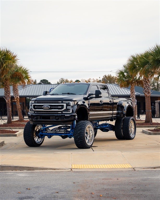 Ford F-350 Platnium in Florence