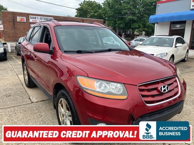 HYUNDAI SANTA FE SE in Akron