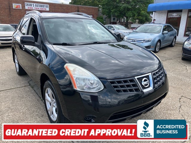 NISSAN ROGUE S in Akron