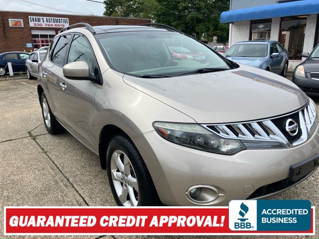 NISSAN MURANO S in Akron