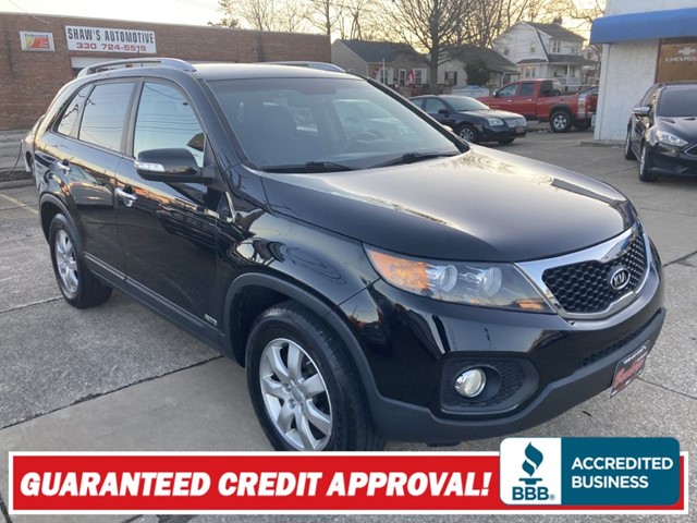 KIA SORENTO BASE in Akron