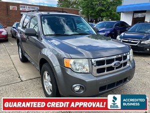 2009 FORD ESCAPE XLT Akron OH