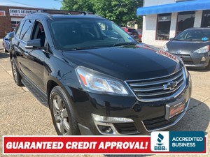 2017 CHEVROLET TRAVERSE LT Akron OH