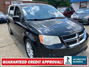 2013 DODGE GRAND CARAVAN SXT Akron OH
