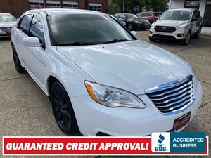 2012 CHRYSLER 200 TOURING Akron OH