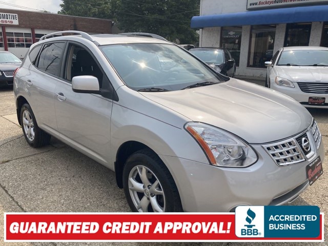 NISSAN ROGUE S in Akron