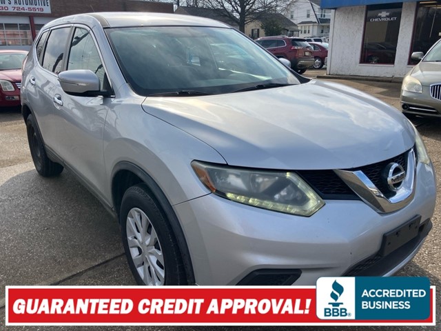 NISSAN ROGUE S in Akron