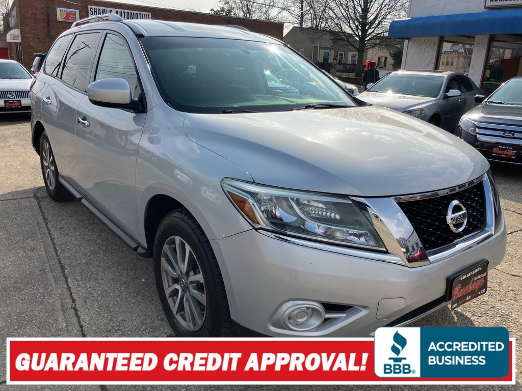 2013 Nissan Pathfinder S 4WD's photo
