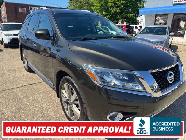 NISSAN PATHFINDER S in Akron