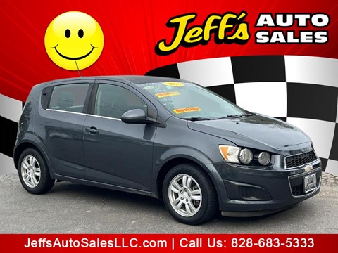 2013 Chevrolet Sonic LT Auto