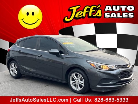 2017 Chevrolet Cruze LT Auto