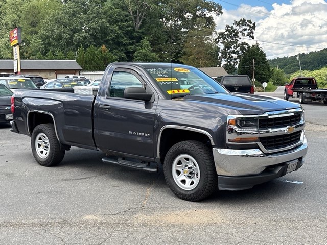 Chevrolet Silverado 1500 Custom in Leicester