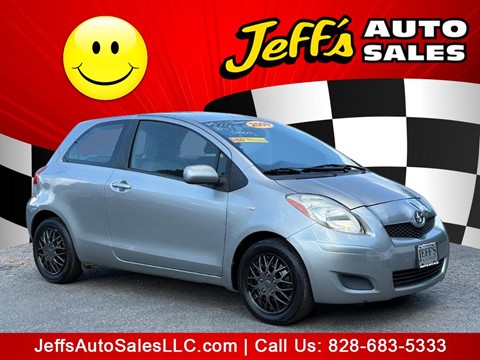 2009 Toyota Yaris Base