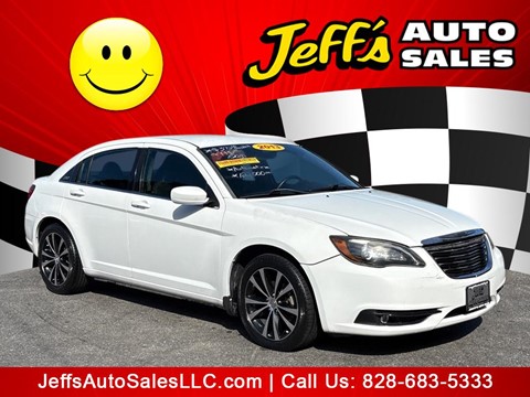 2013 Chrysler 200 Touring