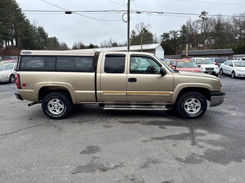 2004 Chevrolet Silverado 1500 LS