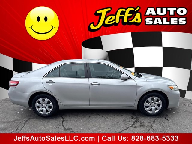 Toyota Camry LE in Leicester