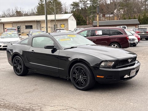 2011 Ford Mustang V6